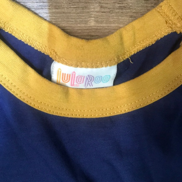 Luluroe t-shirt- causal tee - Picture 2 of 3